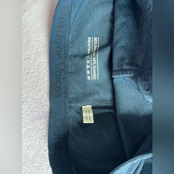 Outdoor Voices// Athena Crop Top Size Small - Picture 8 of 8